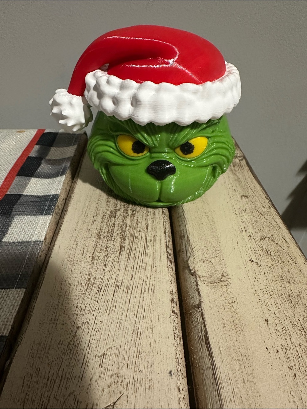 3D Printed Holiday Grinch Decorative Figurine - Green